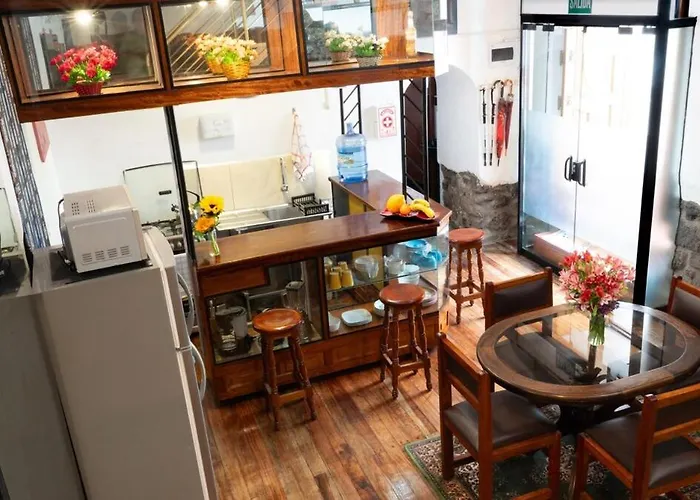 Casa vacanze Cozy House Near Mean Square - Free Airport Pickup *
