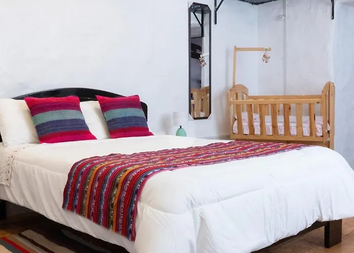 Casa vacanze Cozy House Near Mean Square - Free Airport Pickup